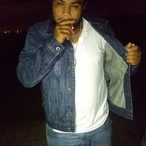 Meet your Posher, Jonlee